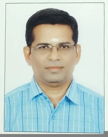 Dr.  N.  Selvaganesan