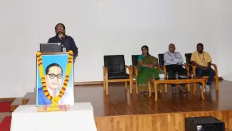 Dr.B.R.Ambedkar2